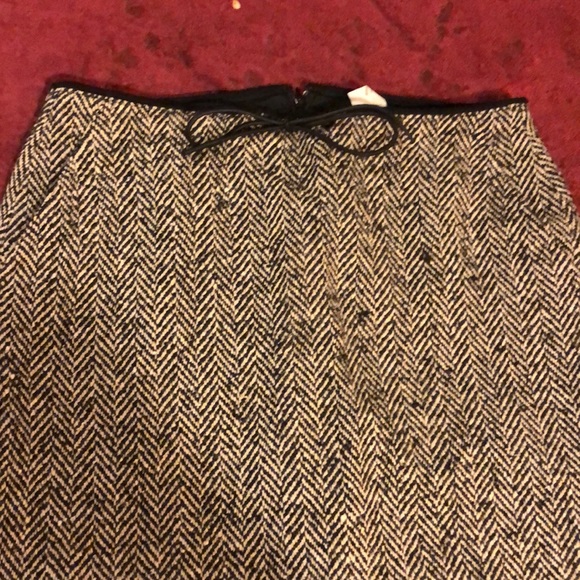 J. CREW wool skirt - Picture 2 of 8